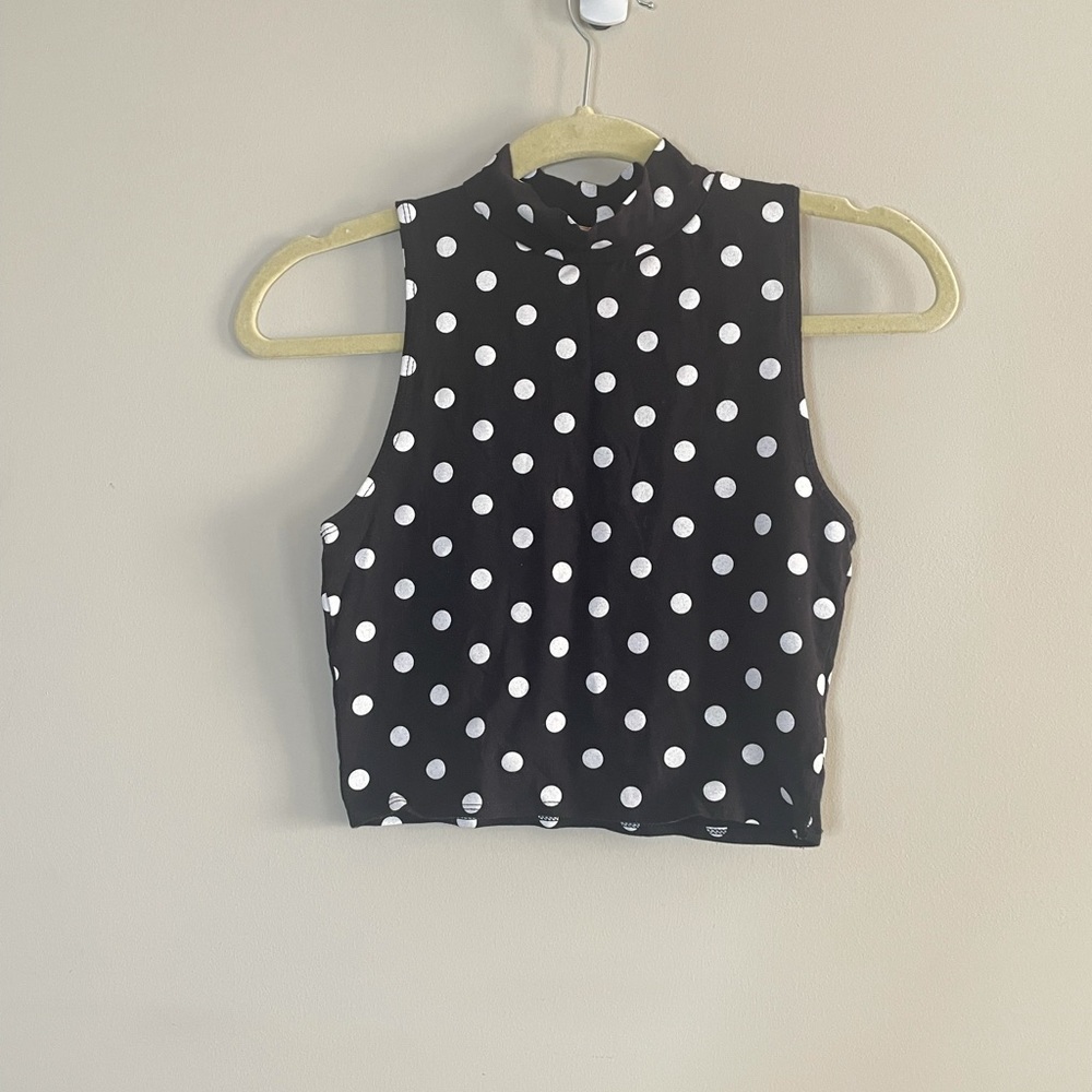 Black and White Polka-Dot Mock Neck Crop Top